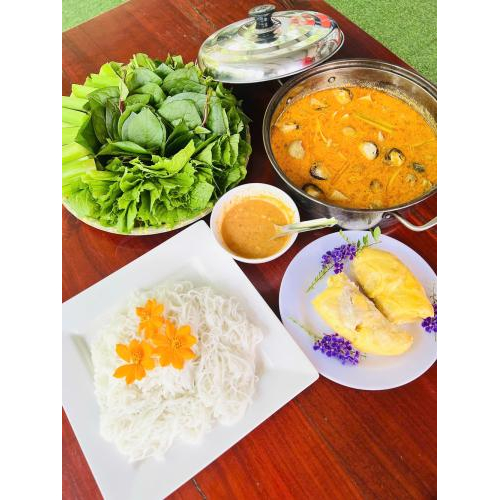 Lẩu Vịt Nấu Sầu Riêng