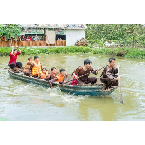 Đua Ghe Gắn Kết Tình Đồng Đội